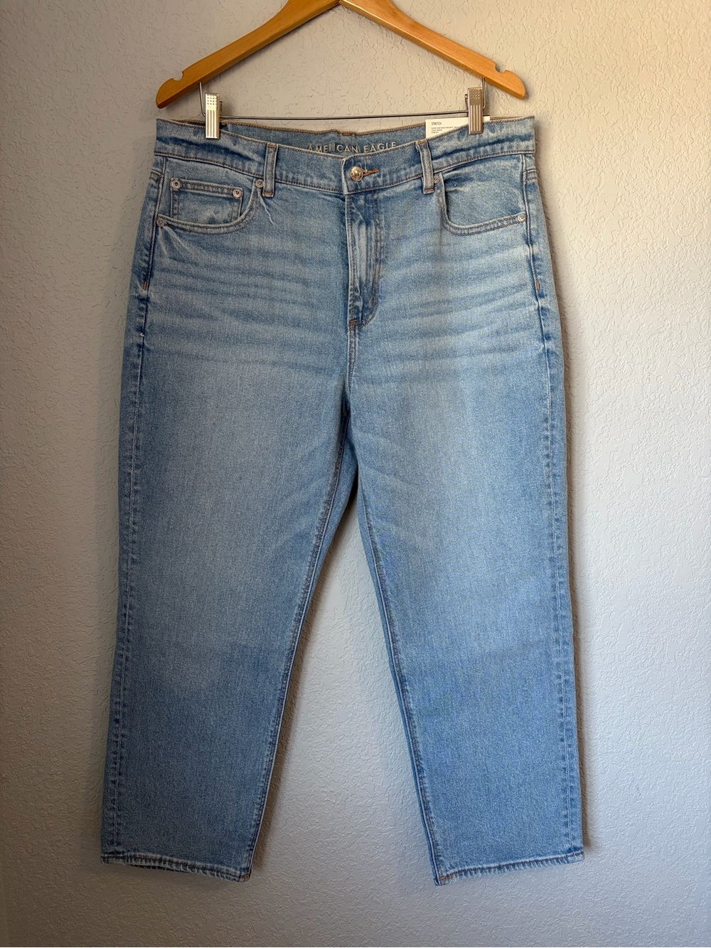 American Eagle women’s Super High-Rise Straight jeans